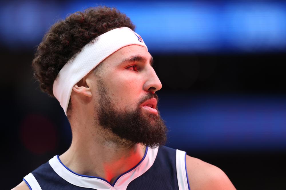 他对这支球 他对这支球