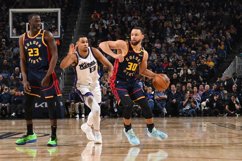 凭借其稳健 凭借其稳健