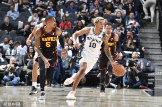 聚与埃文斯 聚与埃文斯