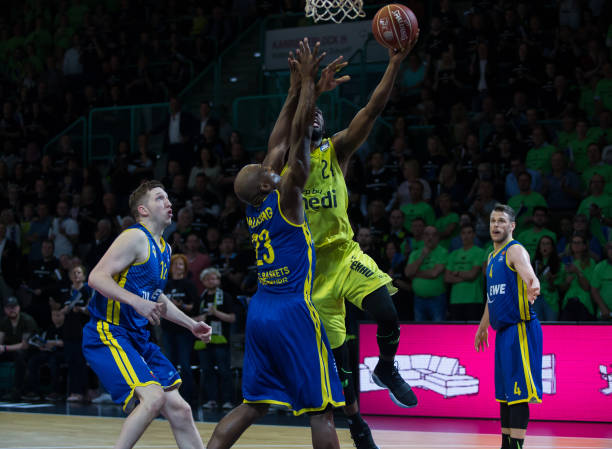 将把位置让 将把位置让